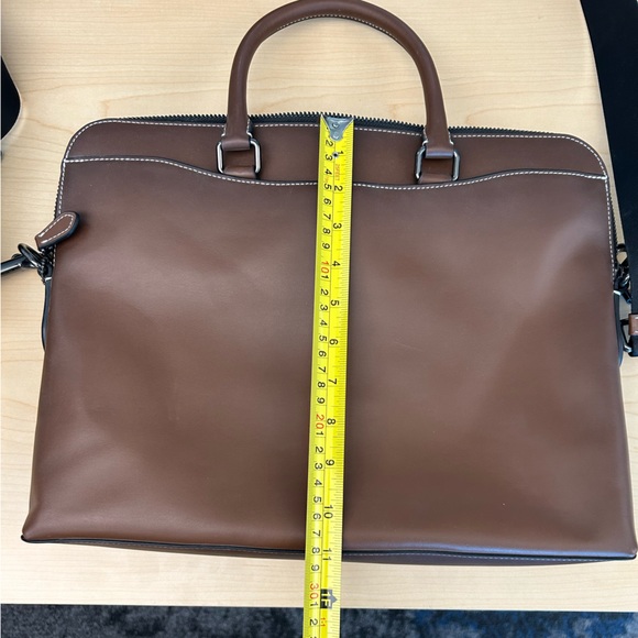 NWOT Coach Beckett Slim Brief - Picture 7 of 12